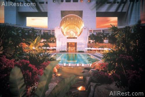 The Ritz-Carlton Millenia Singapore 12